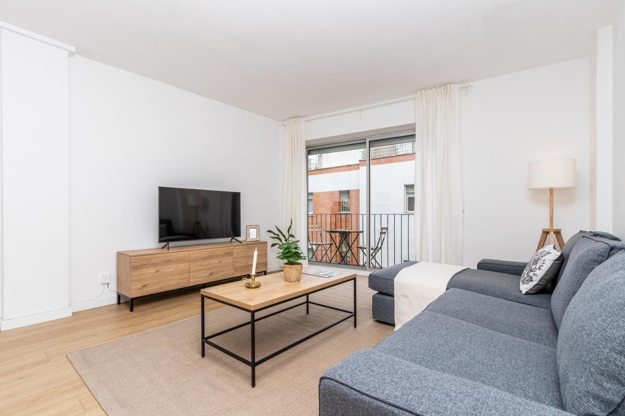 Exclusive Apartments Barcelona 4 Personas Torrella Terrassa Kültér fotó